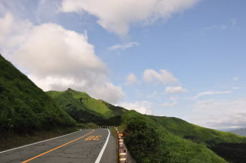 【阿蘇スカイライン展望所】車内から雲海と夜景！大観峰近くの「絶景駐車場」を徹底ガイドの画像