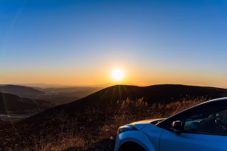 【鍋ヶ滝～大観峰】混雑回避の裏ルート！あか牛・巨石・名水を巡る「北阿蘇パワースポット」半日ドライブコース