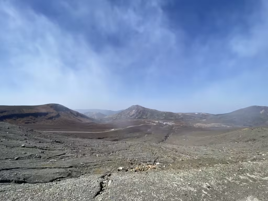 【阿蘇中岳火口】行き方は？車・バス・徒歩を徹底比較！規制情報＆ライブカメラで「今」を見る完全ガイドの画像