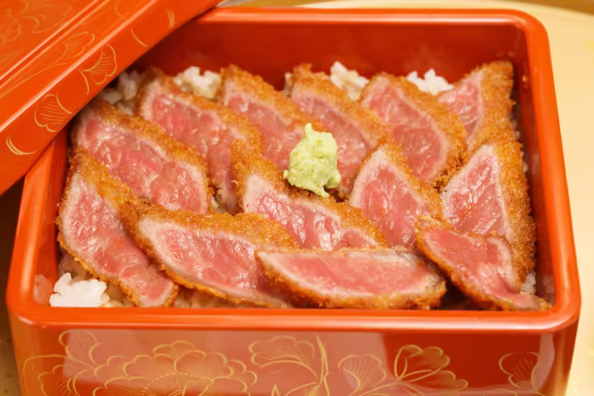 【阿蘇神社】完全復活の楼門と「水基巡り」観光ガイド｜食べ歩き＆絶品あか牛ランチ・駐車場情報の画像