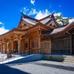 【阿蘇神社】完全復活の楼門と「水基巡り」観光ガイド｜食べ歩き＆絶品あか牛ランチ・駐車場情報